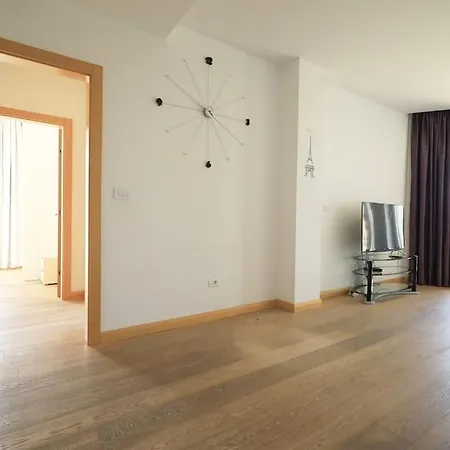 Apartment Status-m Xyz